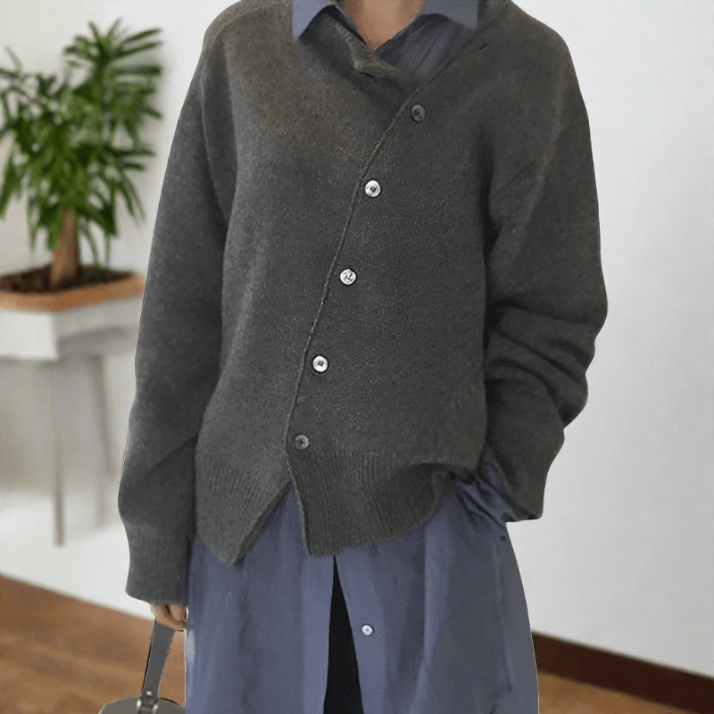 Caterina | Buttoned Jumper