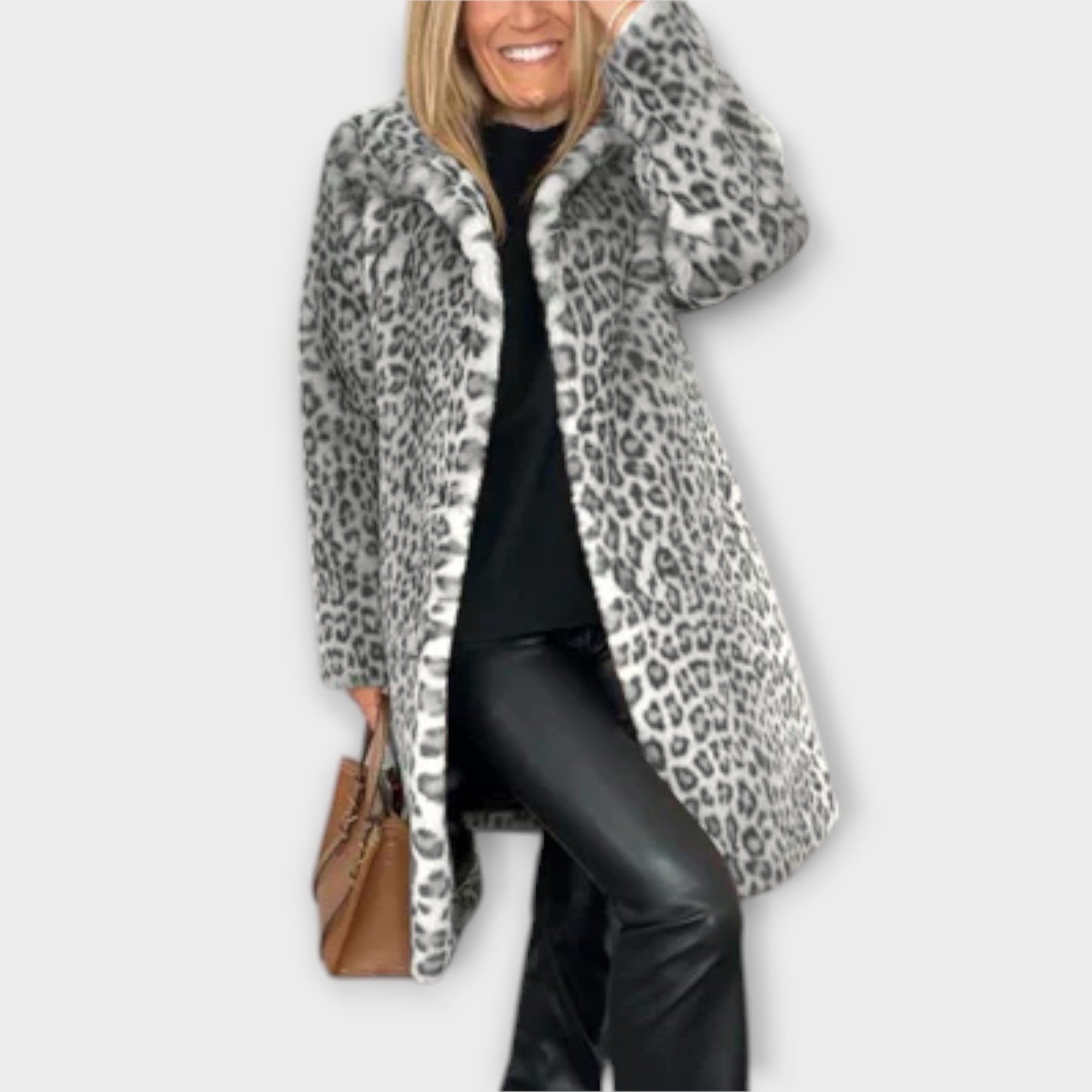Amara | The Leopard Coat