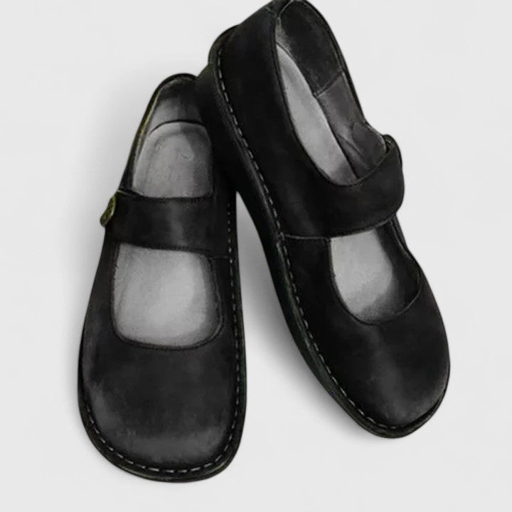 Nora Beau | Charm Mary Jane Shoes