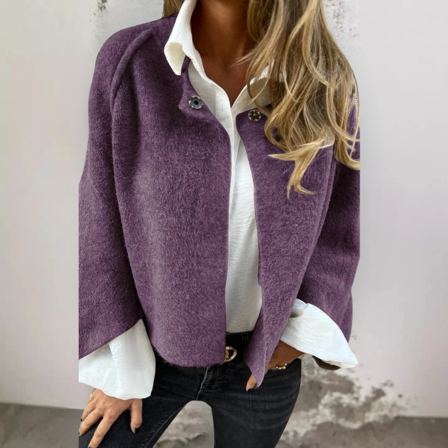 Elise | Wool coat with round neckline and long sleeves